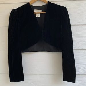 Jessica McClintock Gunne Sax Classic Black Velvet Shrug size L Crop Jacket